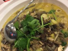 -鑫巴蜀小镇 · 水煮鱼专研店(玉桥店)