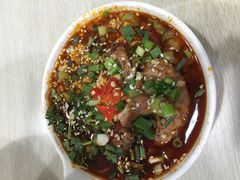 冒脑花-蜀串香牛杂火锅串串