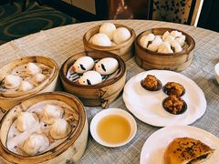 豆沙小猪唛份-潮府馆·非遗潮州菜·世纪公园(新国际博览中心店)