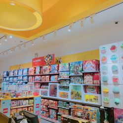 -乐高授权专卖店(朝阳大悦城店)