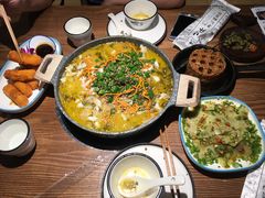 青花椒酸菜鱼-山城外·非遗酸菜鱼(财富中心店)