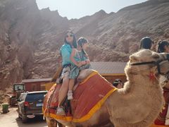 -天山神秘大峡谷