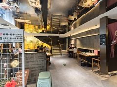 -聚友斋(陶瓷琉璃馆水晶街店)