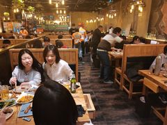 大堂-小俩口烧烤东北菜(双井店)