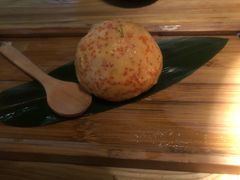 飞鱼籽墨鱼滑-湊湊火锅·茶憩(杭州湖滨银泰in77店)