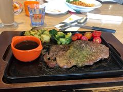 -必胜客(华邦银泰店)