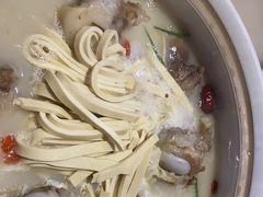 -小骨煲金华砂锅(转塘金街美地店)