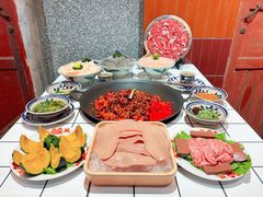 -旧街市鲜货老火锅(大光路店)