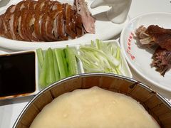 -梅利汴京烤鸭•开封豫菜地标店(东大街店)