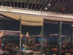 -武汉世茂希尔顿酒店·汇·全日餐厅