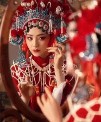 -盘子女人坊古装写真摄影(南京总店)