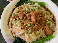 排骨捞河粉-沙河粉村·国家非遗传承(云台店)