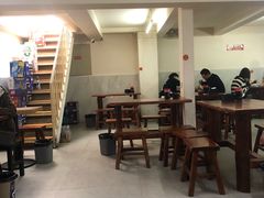 大堂-宝瑞门钉肉饼店