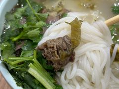 -全家福米线