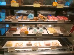 面包甜点陈列柜-麦当劳(凌云天地长桥店)