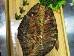 -阿里巴巴海鲜烧烤家常菜(黄岛店)
