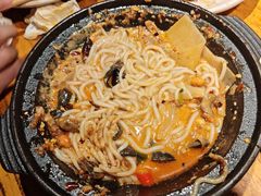 -老牌坊云南鱼豆花火锅(嵩山店)