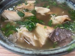 -清真·白家牛肉罩火烧老店(育才街店)