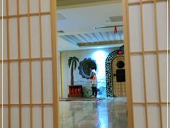 -碧中海汤泉汗蒸酒店