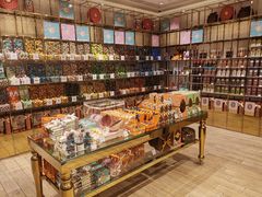 -VENCHI 闻绮(北京国贸商城店)