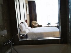 -蓝蔻酒店(深圳东站布吉万象汇店)