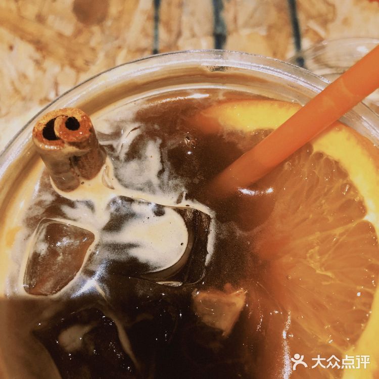 Cinnamon 如肉桂般矛盾复杂