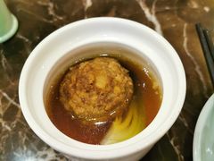 扬州狮子头-冶春茶社(星汉大厦店)