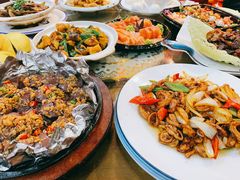 -快乐老家三鲜饺子东北菜(南六中路店)