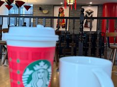 -星巴克(南宁民歌湖店)