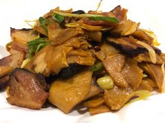 土豆糍粑炒腊肉-长安壹号