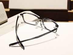 -目艮眼镜SHOWROOM(品牌集合店)