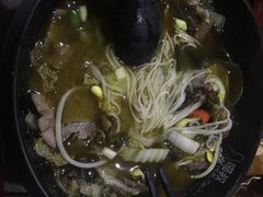 -渝和喵叔米线(南坪万达店)