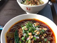 酸辣粉-秦云老太婆摊摊面(磁器口店)