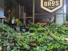-Moka Bros 摩卡站(嘉华店)