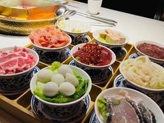 -周师兄大刀腰片火锅(洪崖洞旗舰店)
