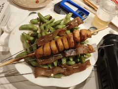 -老街烧烤大排档·地道湖北菜·龙虾馆(汉口火车站店)