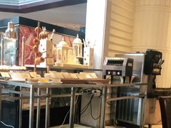 -东莞塘厦三正半山温泉酒店·沙利文西餐厅