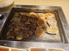 -爱客得牛排海鲜烤肉·火锅自助(春熙路黑金好店)