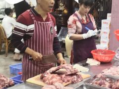 -标记美食新鲜猪杂(兴南大道店)