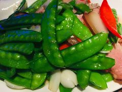 腊肉炒荷兰豆-潮中人·潮州菜(益乐路店)