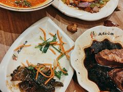 -張飛扒肉·龙江非遗(道外店)