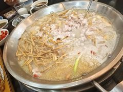-老来福·非遗酸汤兔(凯旋路店)