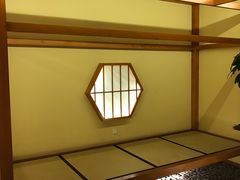 -汤泉良子(金源店)