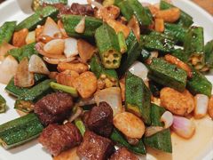 秋葵炒牛肉粒-先记烧鹅王·本地粤菜(福永店)