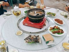 -墨脱石锅椰子鸡•海鲜糟粕醋(榆亚路店)