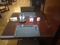 -武汉光谷广场杨家湾地铁站怡程酒店
