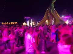 -七彩云南欢乐世界