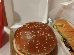 -麦当劳(世贸店)