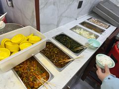 -晓宇盒饭(民安街店)