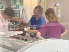 -全心全意动物诊疗中心医院(北苑店)